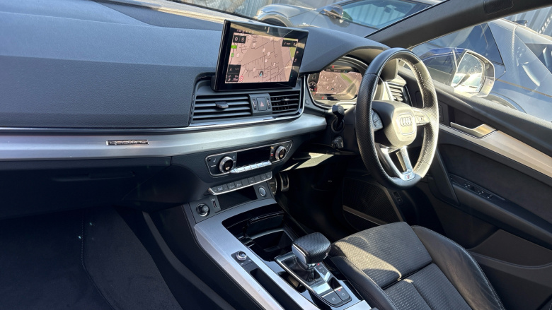 Audi Q5 40 TDI Quattro S Line 5dr S Tronic Diesel Estate